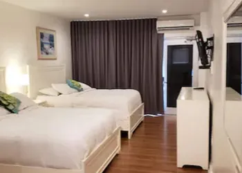 Stardust Hotel hotel thumbnail 2