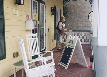 Inn On the Avenue hotel thumbnail 6