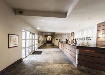 Frobisher Inn hotel thumbnail 7