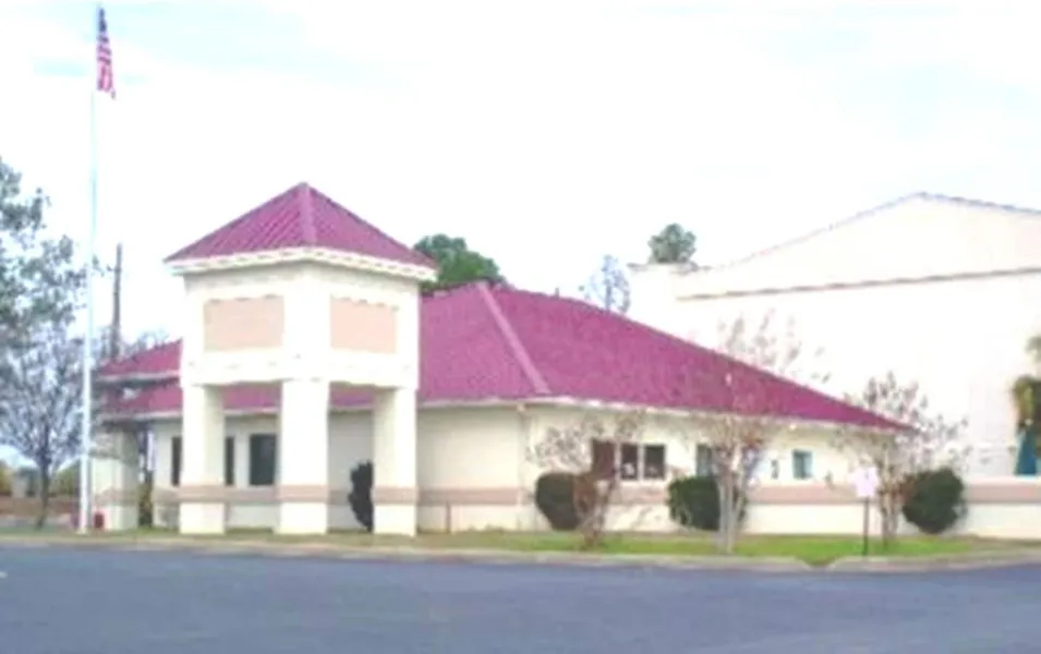 Deerfield Inn & Suites hotel detail image 2
