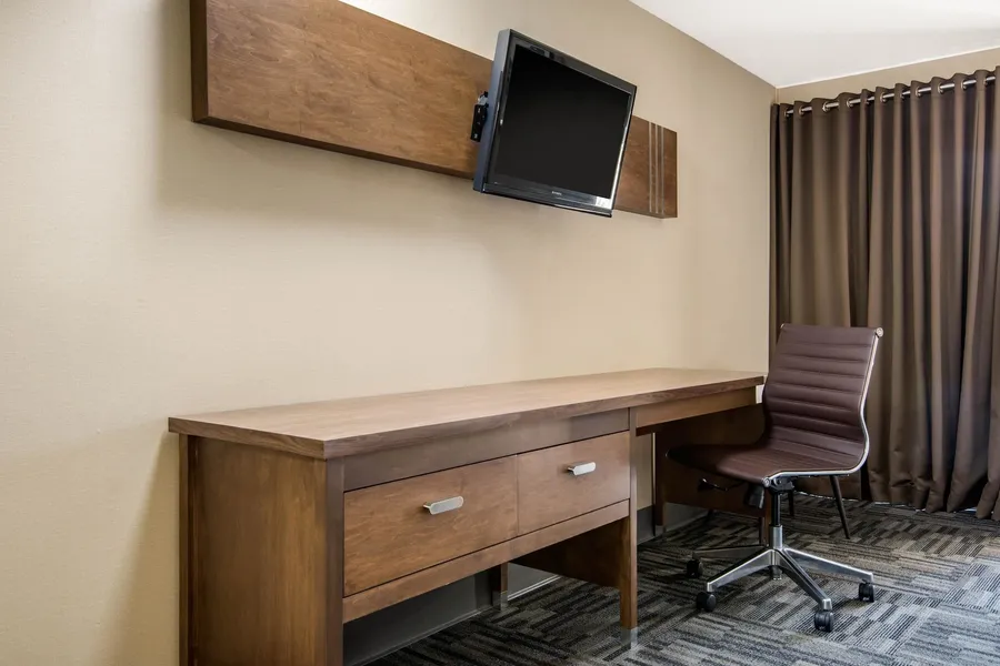 Quality Inn & Conference Centre hotel detail image 6