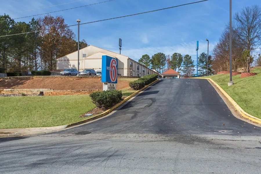 Motel 6 Suwanee, GA - Gwinnett Center hotel detail image 6