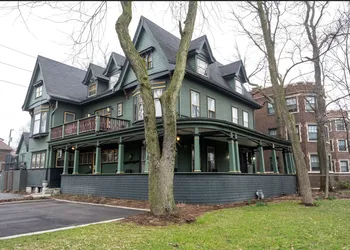 Stone Soup Inn hotel thumbnail 2