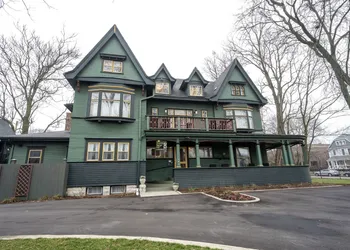 Stone Soup Inn hotel thumbnail 4