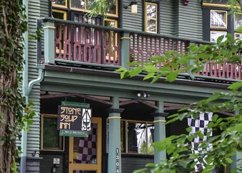 Stone Soup Inn hotel thumbnail 6