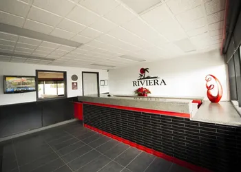 Riviera Motor Inn hotel thumbnail 3