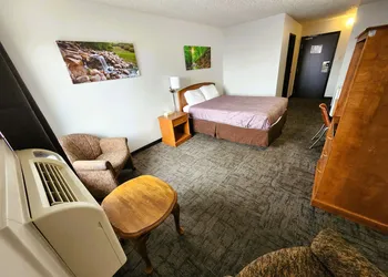 Riviera Motor Inn hotel thumbnail 7