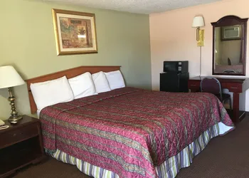 Trails West Motel hotel thumbnail 8