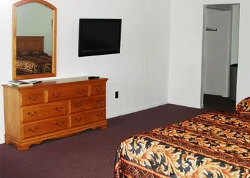 Copley LaReine Motel hotel thumbnail 6