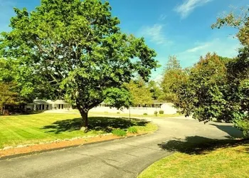 Tallwood Motel Wells hotel thumbnail 2