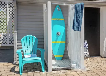 Ocean Inn on Nantasket Beach hotel thumbnail 5