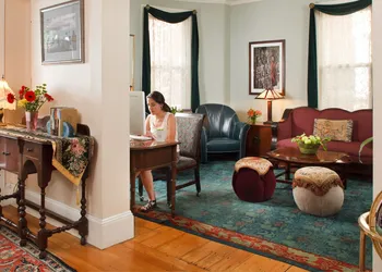 Irving House At Harvard hotel thumbnail 8