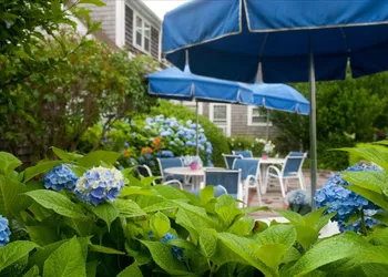 Ship's Knees Inn hotel thumbnail 5