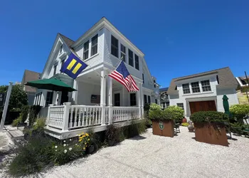 White Porch Inn hotel thumbnail 4