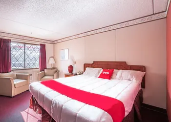 OYO Hotel Windmill Branson hotel thumbnail 4