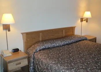 Bozeman Inn hotel thumbnail 6