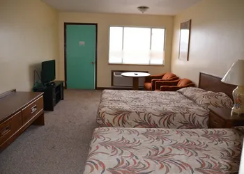 Wells Chinatown hotel thumbnail 6