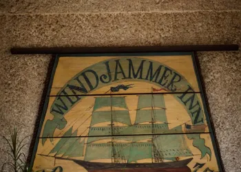 Windjammer Motor Inn hotel thumbnail 2