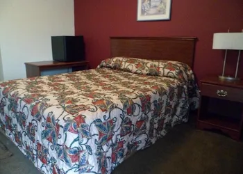 Belmont Motel hotel thumbnail 2