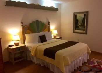 Guadalupe Inn hotel thumbnail 3