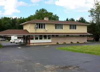 Budget Inn Fairport hotel thumbnail 6