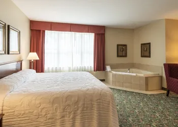 Vinifera Inn a Belhurst Property hotel thumbnail 6