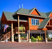 Lake Crest Inn hotel detail image 4