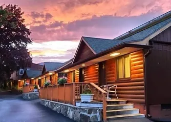 Lake Crest Inn hotel thumbnail 7