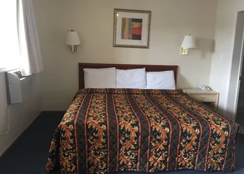 Coastal Motel hotel thumbnail 5