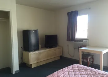 Coastal Motel hotel thumbnail 6