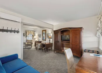 The First Colony Inn hotel thumbnail 8
