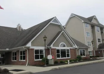 Surface Inn Worthington hotel thumbnail 2