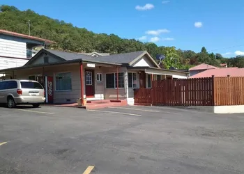 Roseburg Inn hotel thumbnail 2