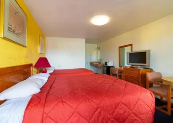 Roseburg Inn hotel thumbnail 3