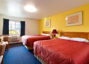 Roseburg Inn hotel thumbnail 6