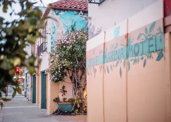 Marina Motel hotel thumbnail 5