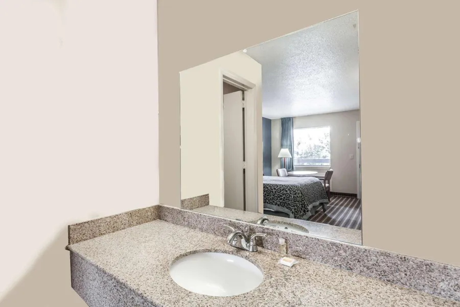 Days Inn by Wyndham Nashville North/Opryland Area hotel detail image 6