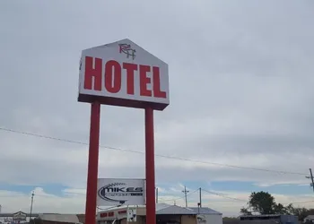 Reddy Hotel hotel thumbnail 4