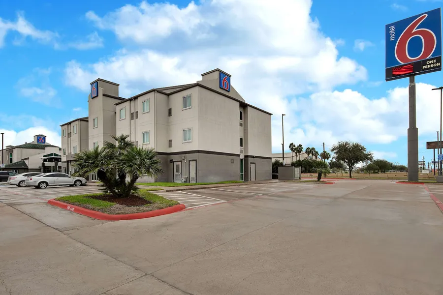 Motel 6 Pharr, TX hotel detail image 2