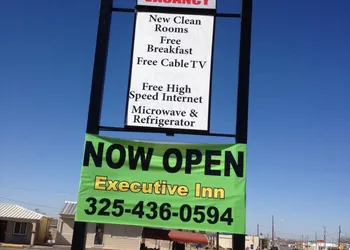 Executive Inn hotel thumbnail 7