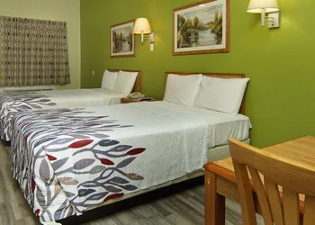 Quality One Motel hotel thumbnail 8