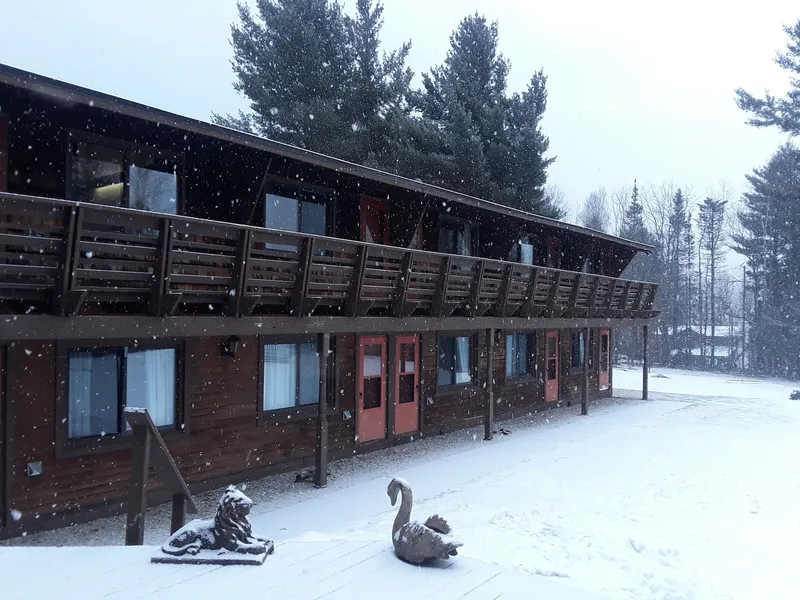 Summit Lodge hotel detail image 2
