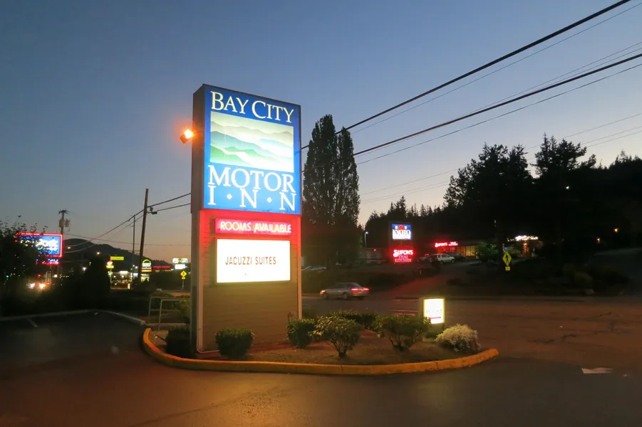 Bay City Inn hotel detail image 2