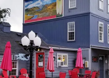 Deep Water Inn hotel thumbnail 2