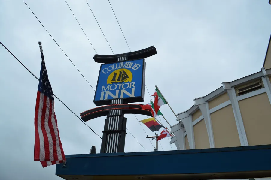 Columbus Motor Inn hotel detail image 2