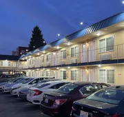 Columbus Motor Inn hotel detail image 4