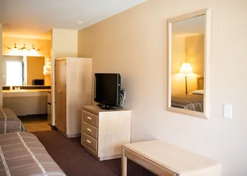 Summers Inn hotel thumbnail 7