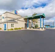 Motel 6 Baraboo, WI - Lake Delton hotel detail image 5