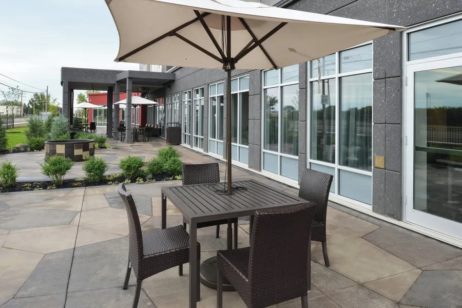 Courtyard by Marriott Saskatoon Airport hotel detail image 2