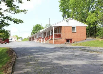 Penn Amish Motel hotel thumbnail 2